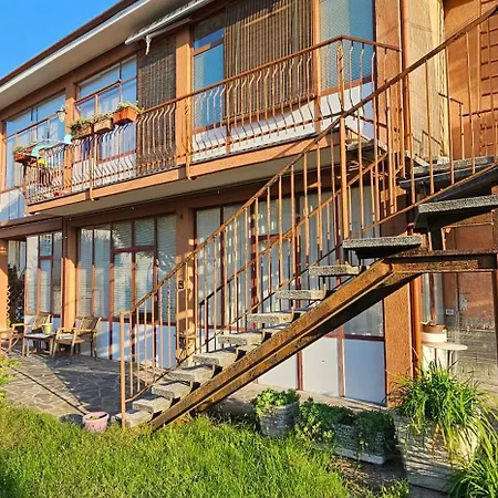 La Casetta Di Anna Apartamento Laveno